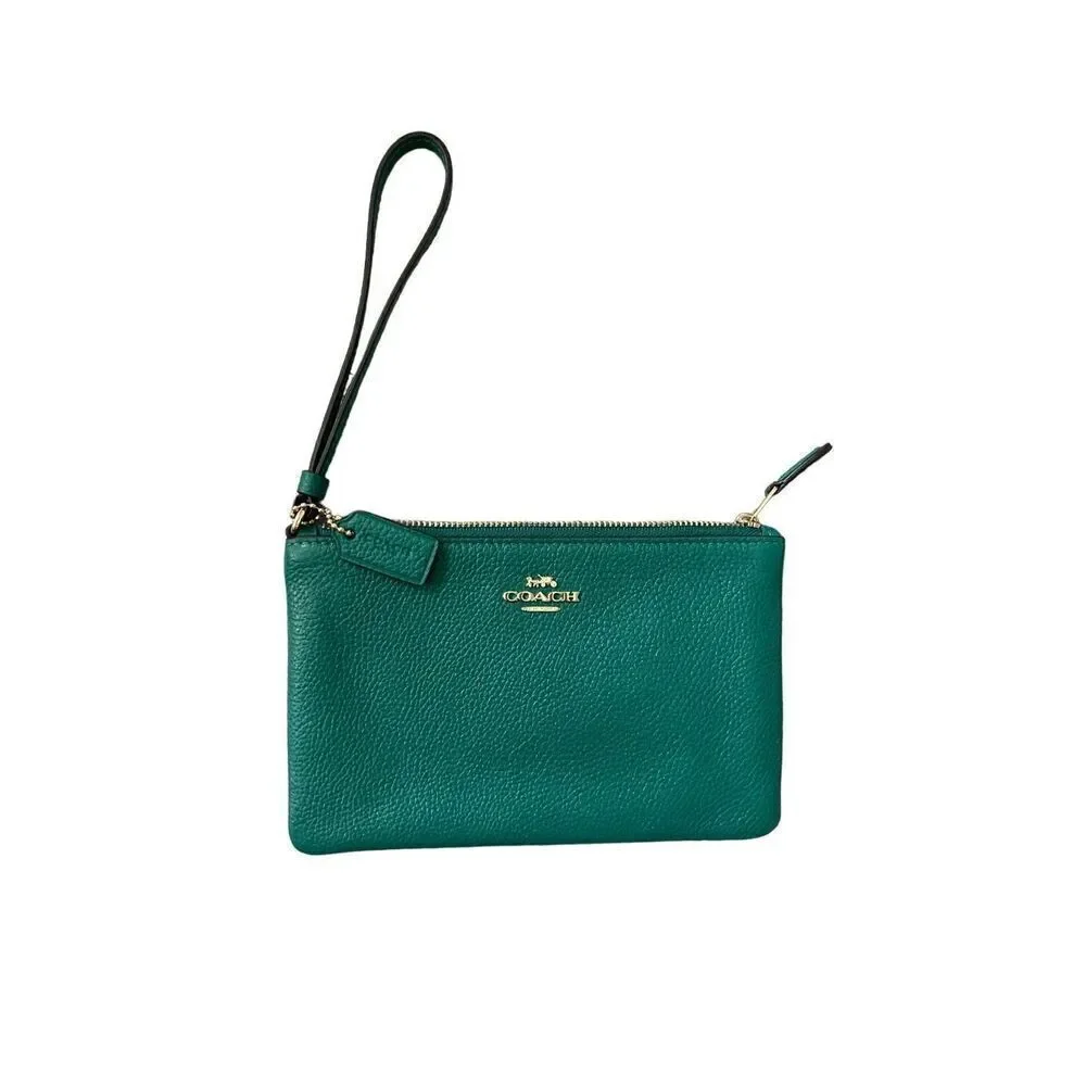 Coach Women's Green Solid Pebbled Leather Wrist Strap Zip Top Closure Wrislet